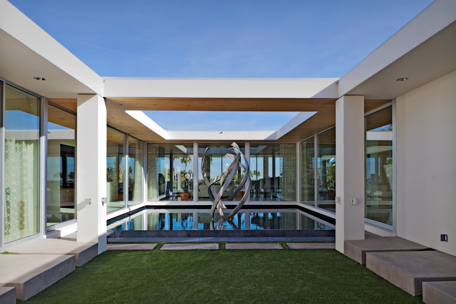 Thunderbird Estate Pool